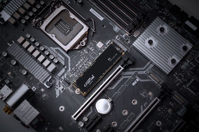 (1163) Disco solido M.2  NVME 500 GB PCIE 3.0 P3  Crucial 3500 MB/S